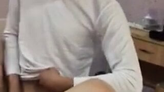 Abuela china follada por joven mientras marido videos