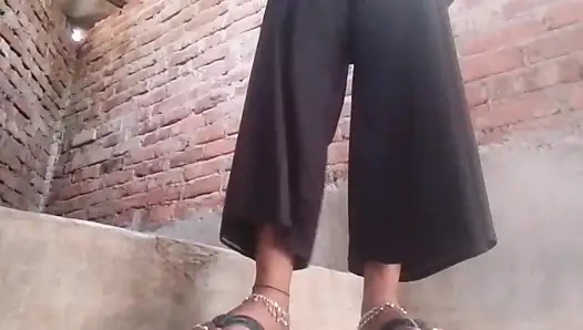 I am a virgin girl and I am looking for a boyfriend who will keep me happy and make us happy I will give him everything that will remain.