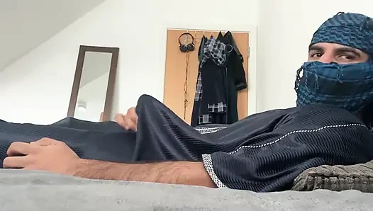 Azgın uyanıyor