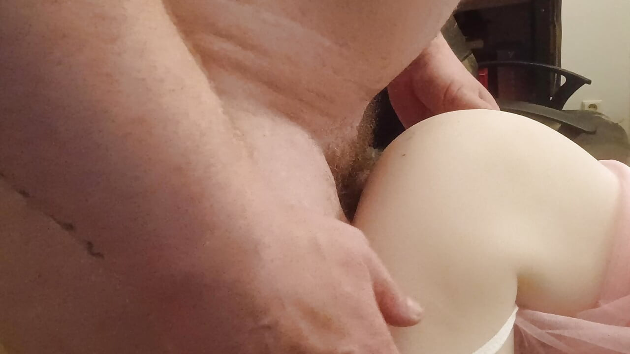 She likes anal sex from behind