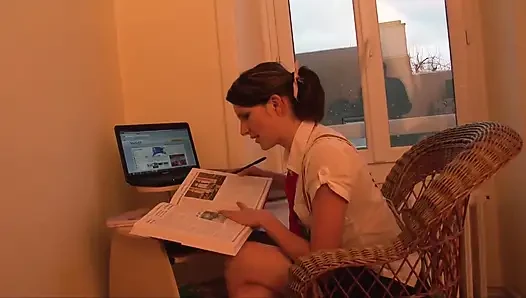 College-küken werden von ihren freunden zertrümmert - DVD