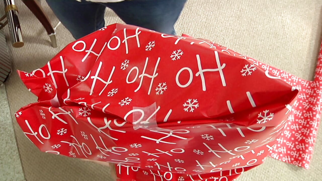 Gift-wrapped Remy Oral Party