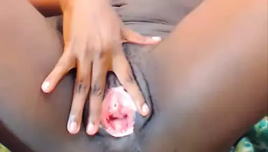 Black colombian slut shows her wide open pink cunt