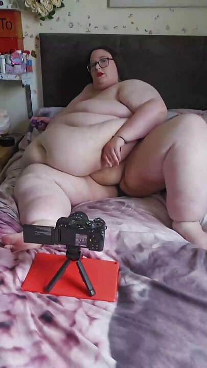 SSBBW Igra s Pičkom i Orgazam, Dio 1