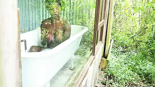 Ağaç tepelerinde sikilme