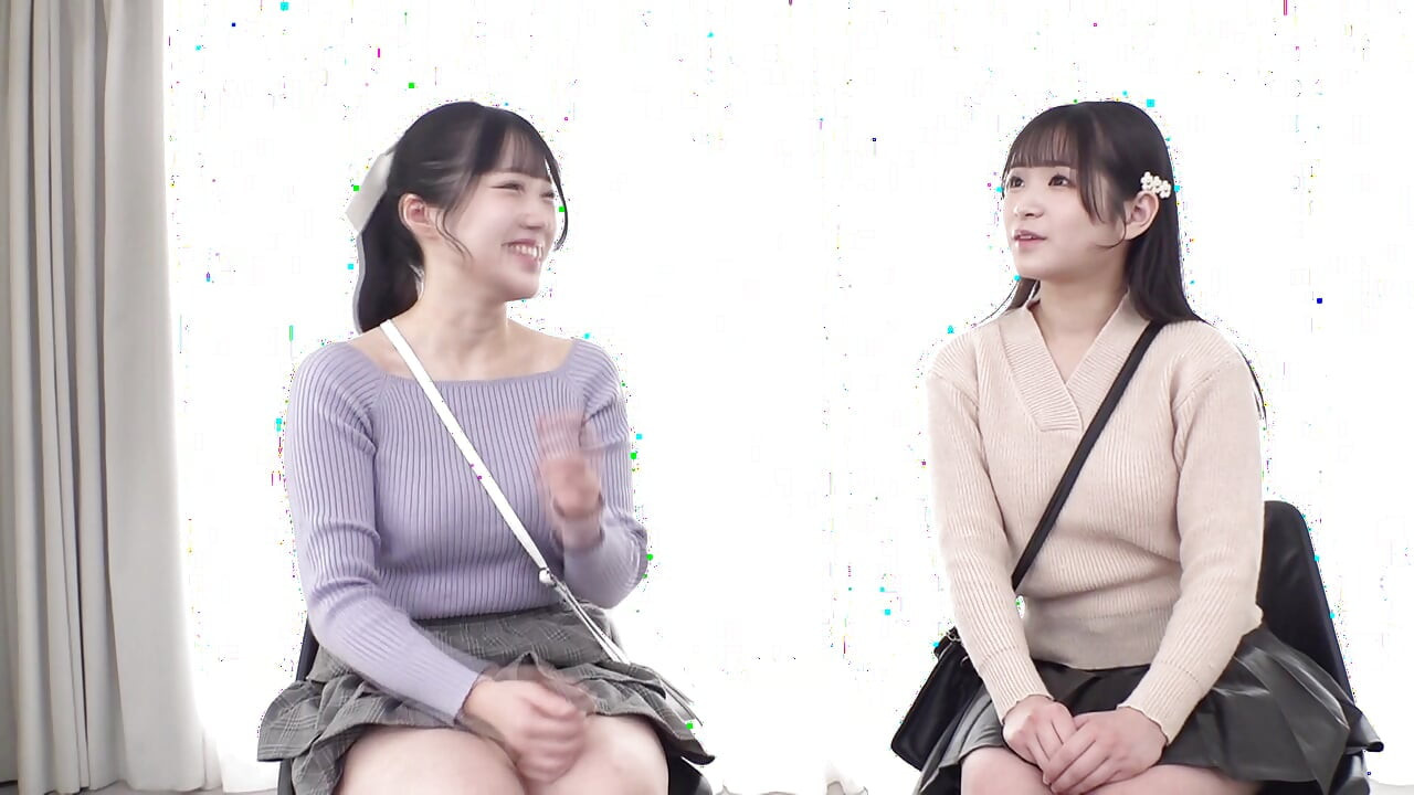 Deel 1: twee universiteitsmeisjes werken samen in een super close-up van twee personen Haori! Daag uzelf uit met een nieuw sensationele game voor het Reiwa-tijdperk! Als je binnen de tijdslimiet een volledig stijf kunt maken, win je een prijs!!