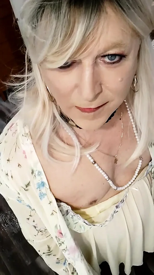 Hello my loves