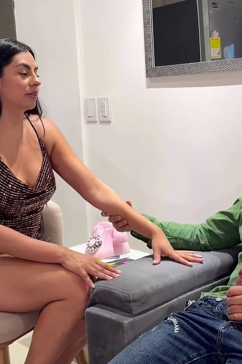 Me Folle a Mi Profesor Para Aprobar El año