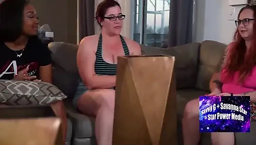 Aksi hot lesbian savanna yang lagi asik vicki pakai strap-on ukuran raksasa dan seks foursome lesbian