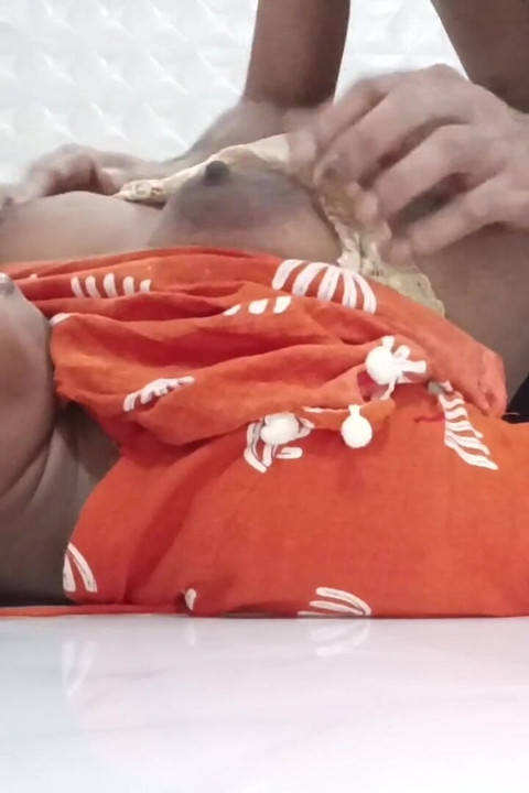 Indian Hot Desi Stepsister Sex in Hindi Audio