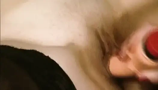 Эти немецкие крошки здесь, чтобы играть друг с другом и игрушкой