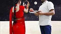 Karva chauth 特别节目：新婚的priya在天空下的第一次性交和口交，带有清晰的印地语音频