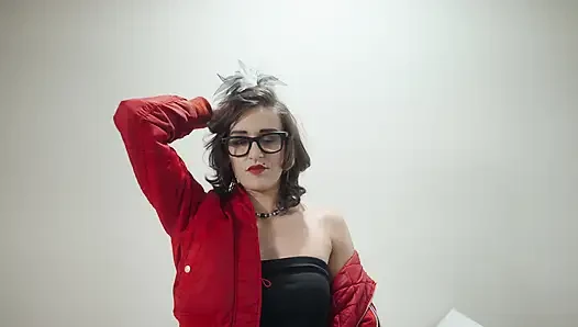 Ich ficke die ehefrau meiner besten freundin, nachdem sie meinen porno gesehen hat