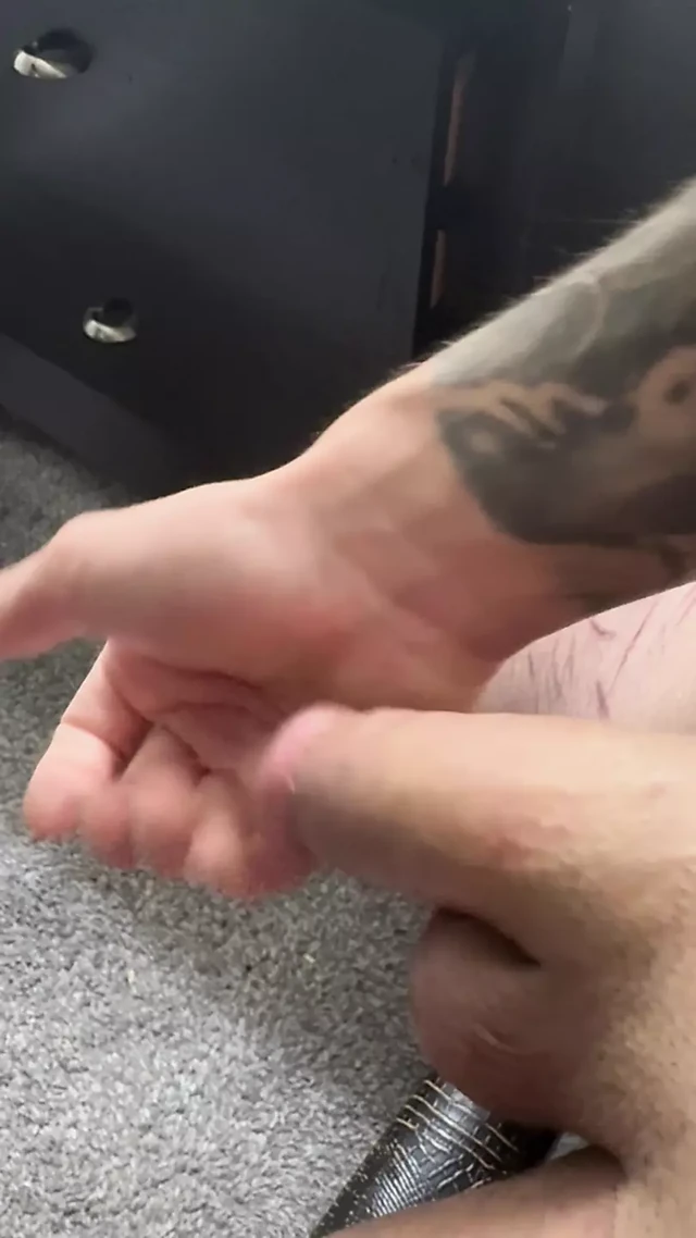 Came so hard after playing with my ring, finished with an edge