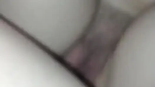 Kız arkadaşım onu sikmemi istiyor