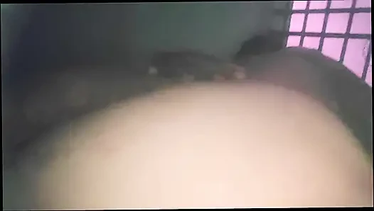 Büyük götlü en seksi Hintli genç kız