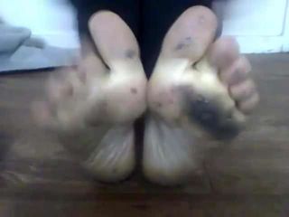 Eliza&#39;nın kirli ayakları