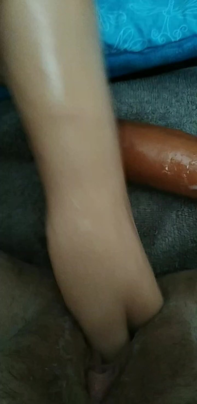 Virgin pussy, brand new!