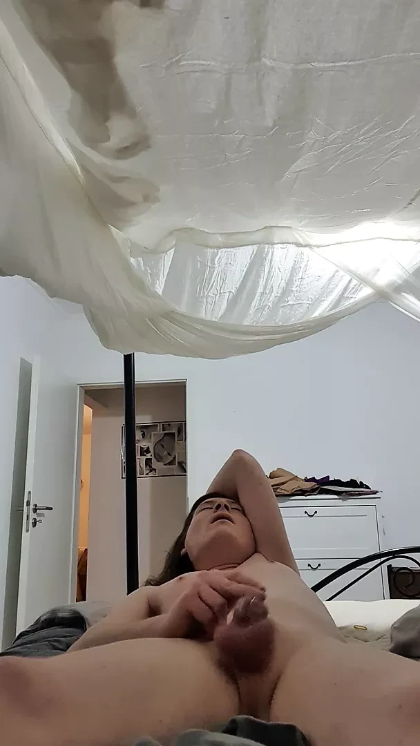 Chastity crossdresser masturbation