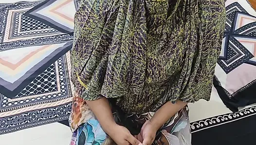 I found the master's wife alone and fucked her. part 01