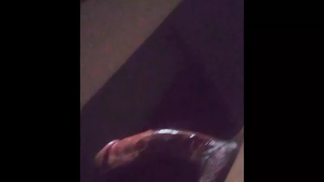 Thatboybigyoo has his BBC oiled up and strokes it late at night