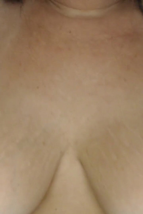 Huge Knockers Handfree Bouncing Drop Squeeze