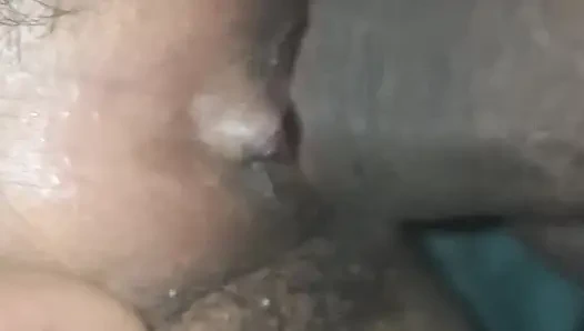 Sangat menyenangkan 💦 untuk meninggalkan Desi