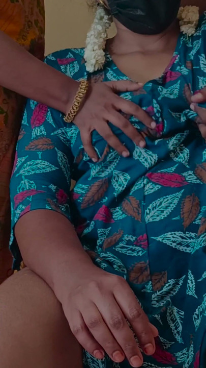 Step sisters threesome romance | Clip 1