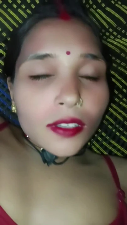 Detik meleleh dari "Adik tiri India berkongkek dengan abang tiri malam penuh"