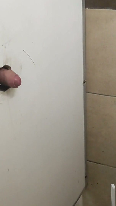 Real gloryhole . Gliry hole in public toalett | Clip 1