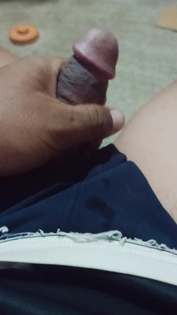 I am hard now i need pussy