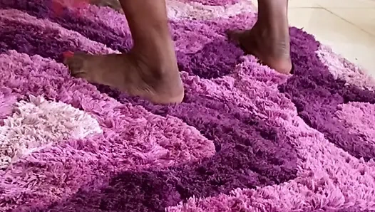 Miss Thick Makes Skinny Guy Cum Twice