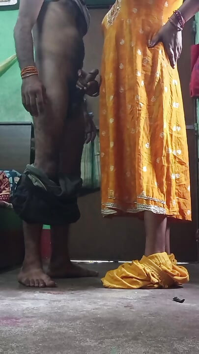 Bhabhi ne pure Kapde khol kar boor dikhaya