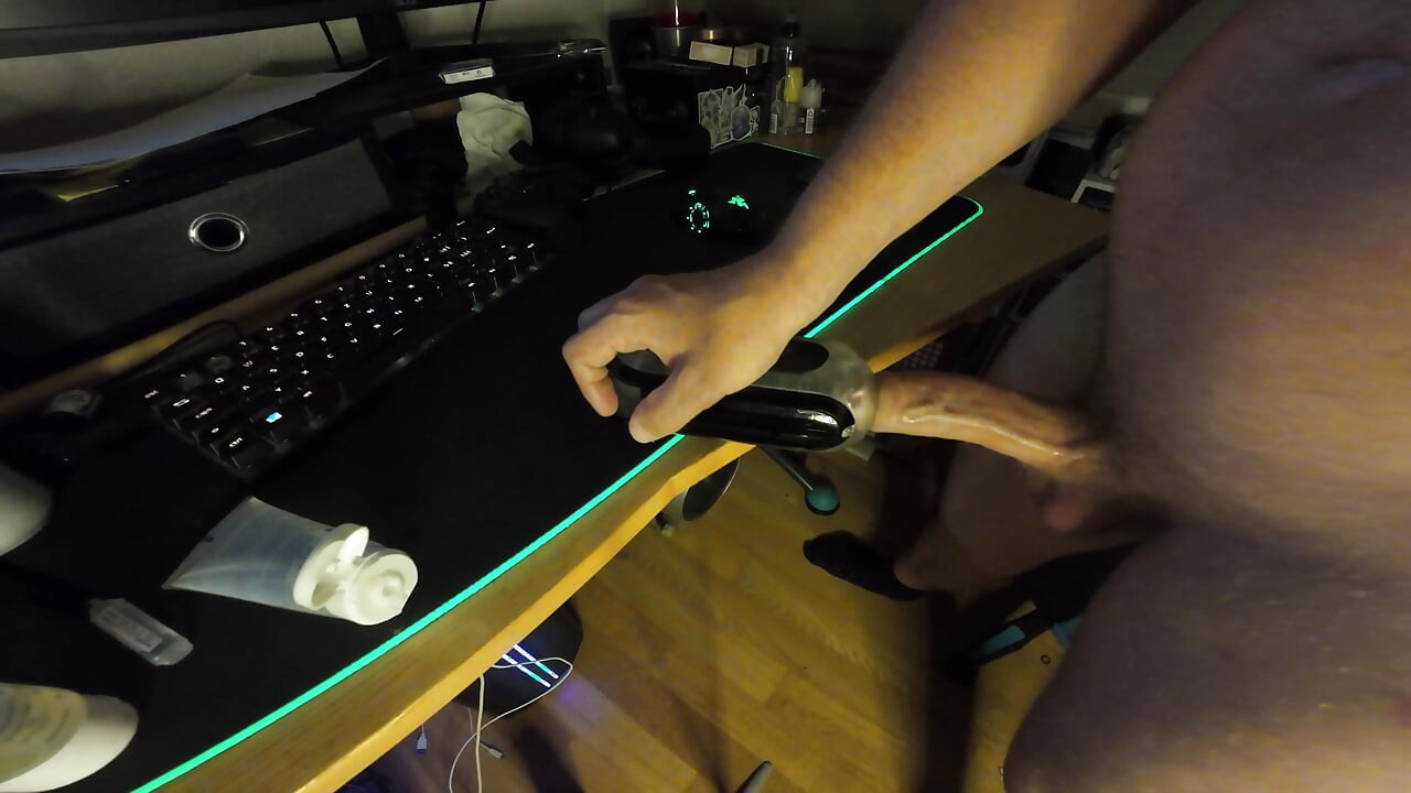 Edging and Dirtytalking to my fucktoy (livestream sequence)