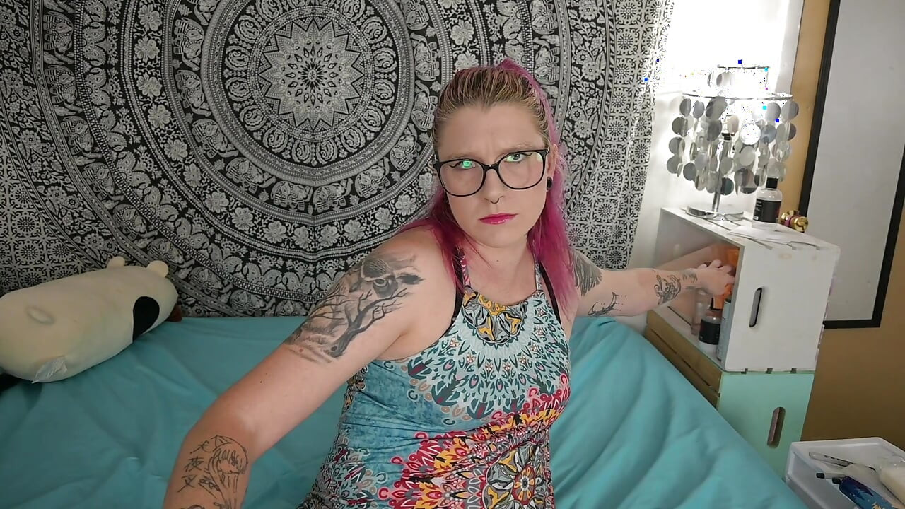 Stepsister's First Poophole Fuck