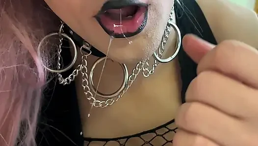 Gotik kadın kılıklı jade madison gırtlağına kadar yarak alıyor - derleme 1