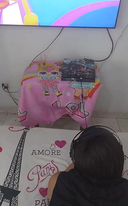 내 남친이 녹화하는 동안 플레이 스테이션 재생