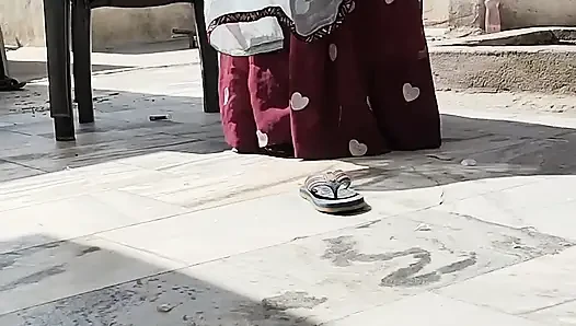 Desi hot Rajasthani bhabhi Pushpa devar ke liye tipin pack