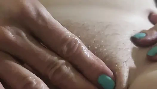 Goode kız geri sayım ile 31 talimatı amımı ve dildomu yalıyor