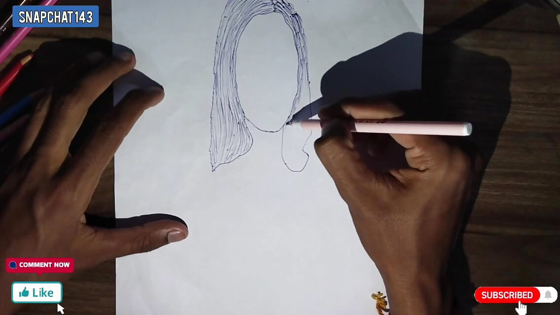 Adorável jovem é uma transsexual com pau grande
