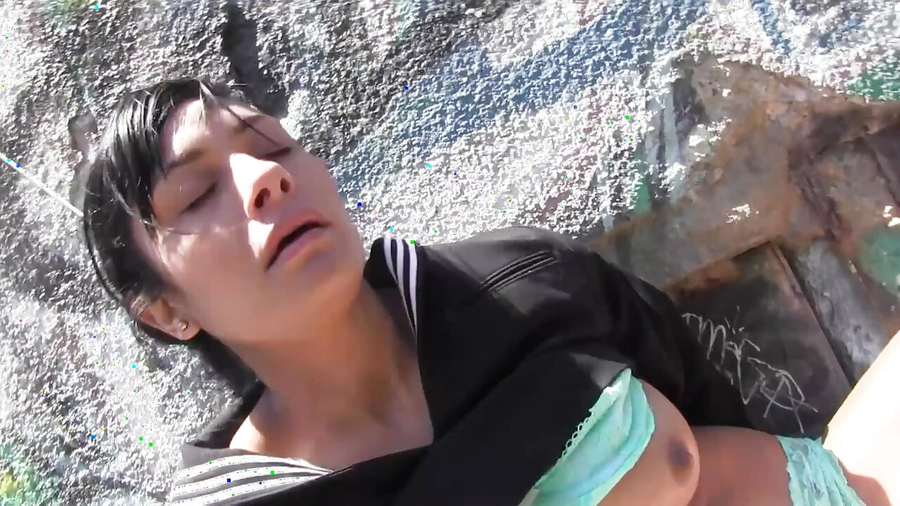 Лесбійське бачення сирени - мрія моряка