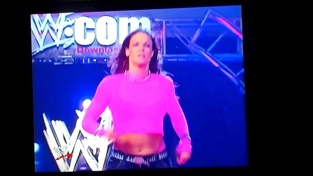 Lita's Bouncing Boobs - RAW