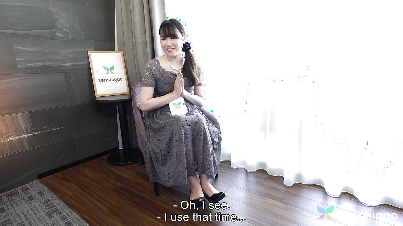 Japanese Housewife Tomoko Has Huge Tits