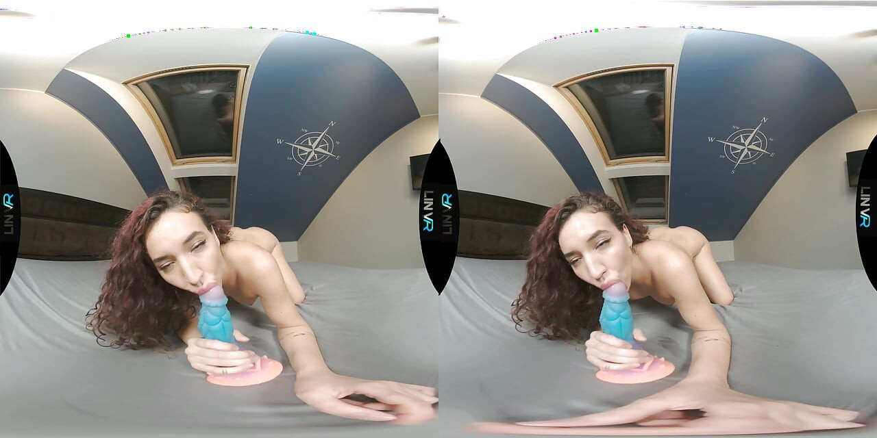 Boni כולה נרגשת