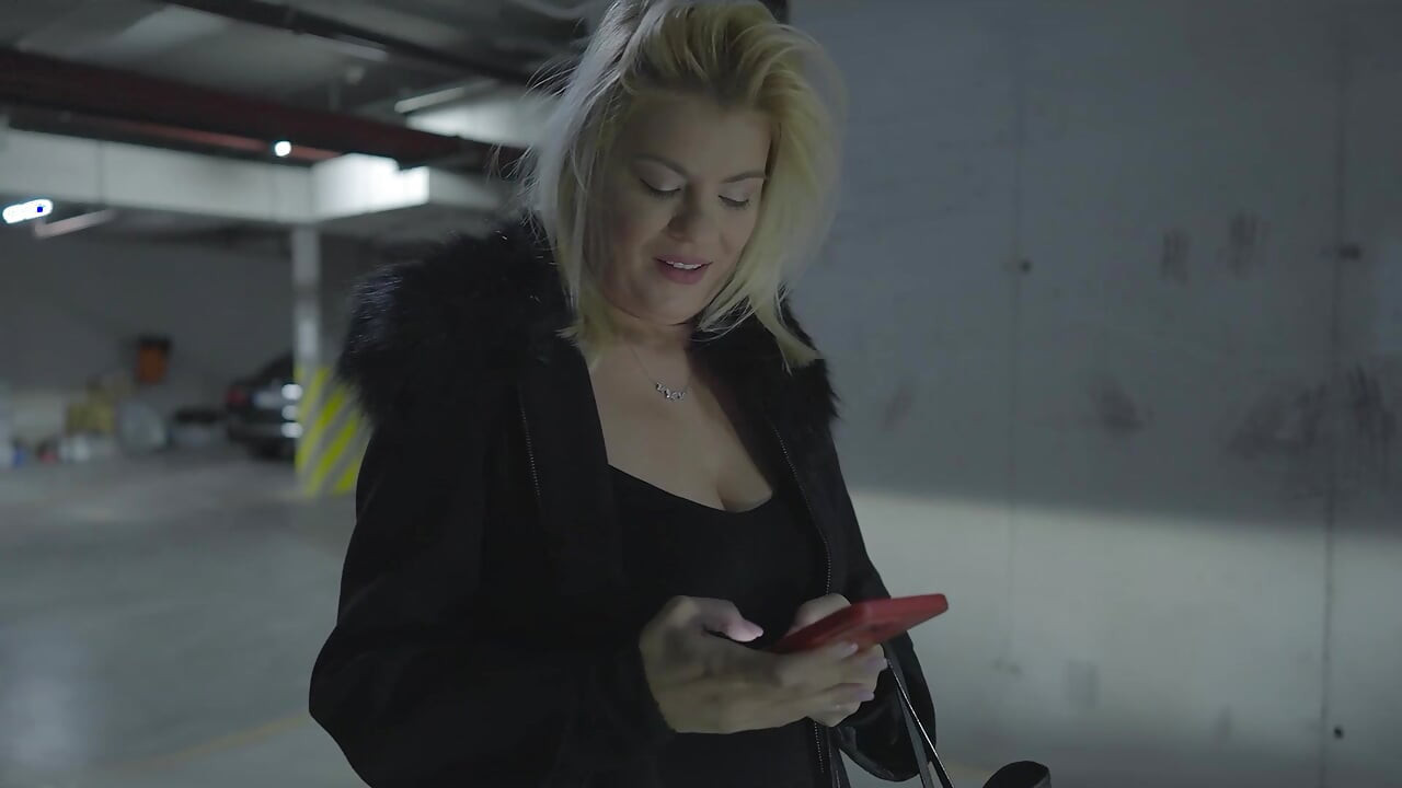 Anal pentru stop mai multe pule pentru o curvă