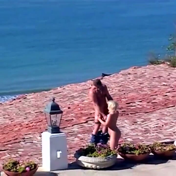 Beautiful Jessie pussy fucking in the garden