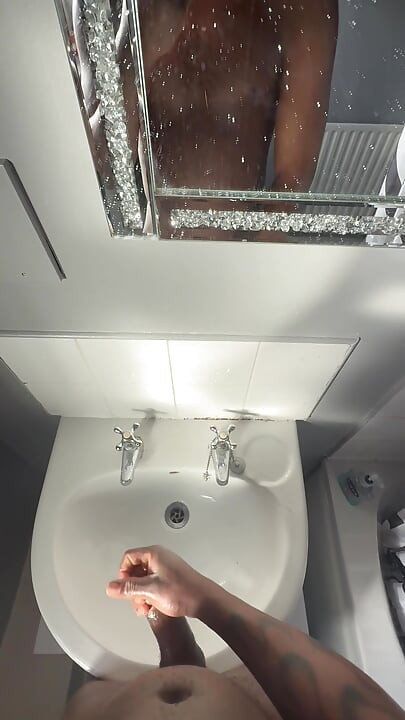 Jag cum på arbetstoaletten