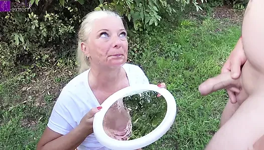 Mega sidik yutma grup seks! 25 adam açık havada ağzıma işiyor! Tam Film
