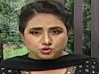 Pakistanische heiße Schlampe Rida Möpse und angespanntes Video