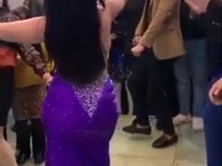 Bailarina árabe sexy como el infierno